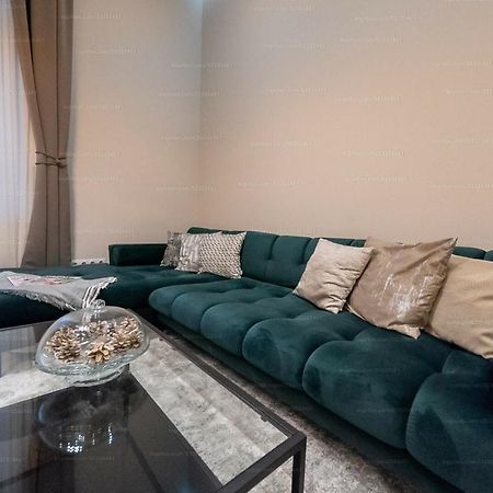 Apartamento St Francis Of Assisi Superior Budapest Exterior foto